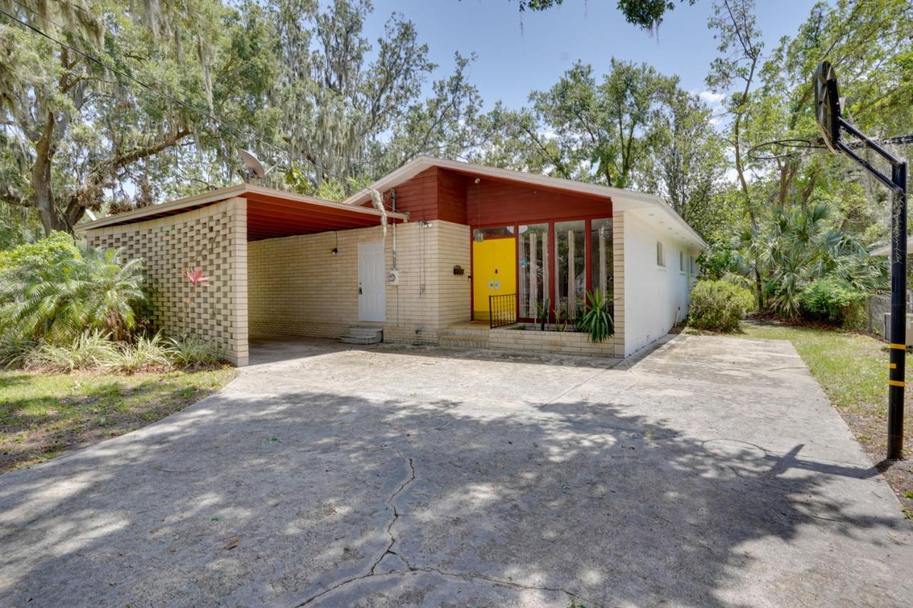 Charming Mid-Century House - Just Steps To Lake! レイクランド エクステリア 写真